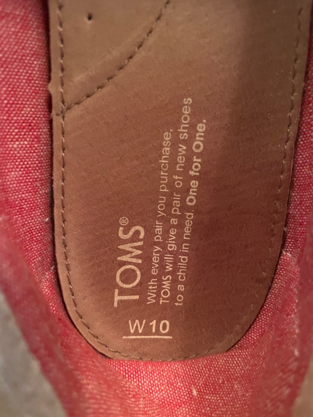 Toms Beige Canvas Slip-On Flats with Light Blue Logo Patch Size 10 - Picture 6 of 7